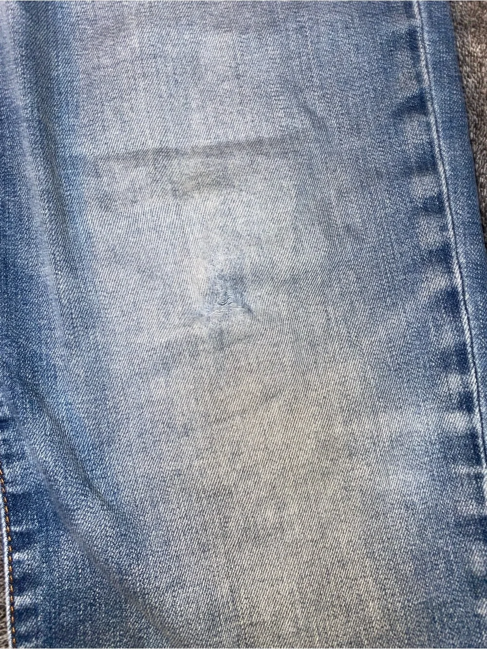 True Religion Geno Jeans Men’s 33 Distressed Vintage Fade
